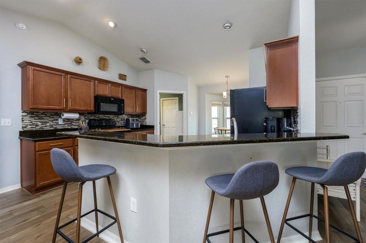 708 Tower Grove Drive , Plant City, FL 33567 Photo