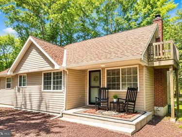 105 WHITE OAK DRIVE, JIM THORPE, PA 18229