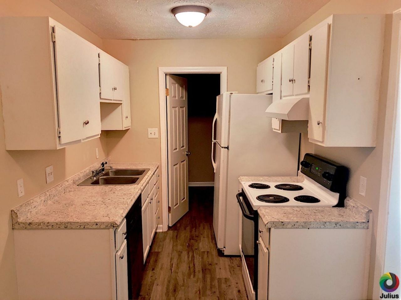 4559 Tarpon Bay Rd.  Photo 12