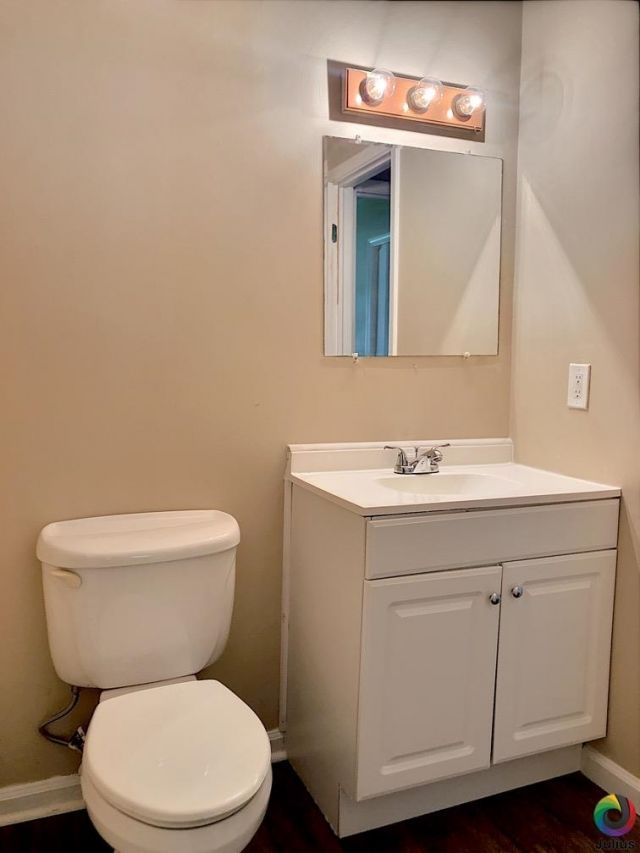 4559 Tarpon Bay Rd.  Photo 9
