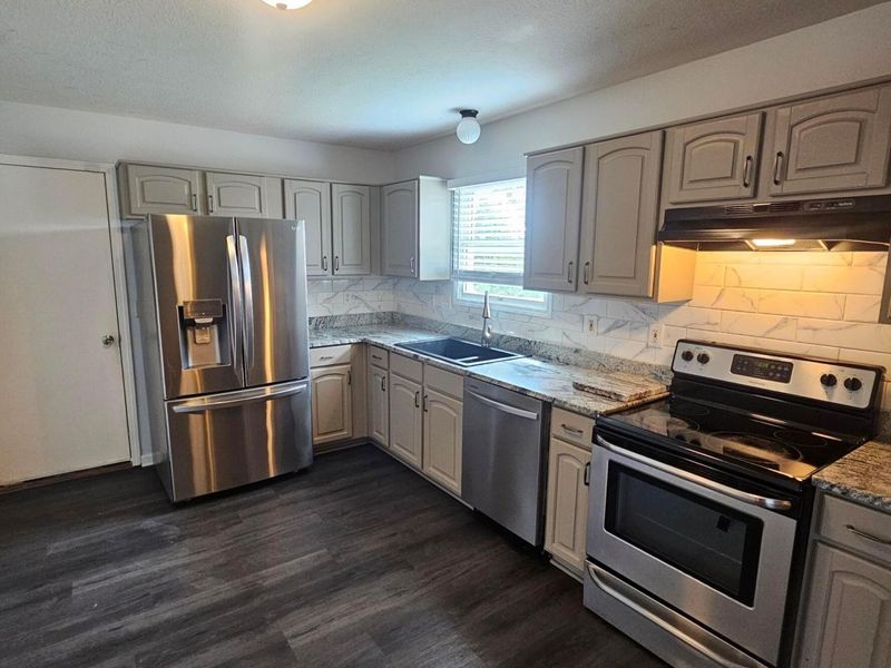 2883 Jared Place, Columbus, OH 43219 Photo 11