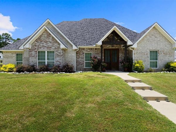 168 Stonegate , Carthage, TX 75633