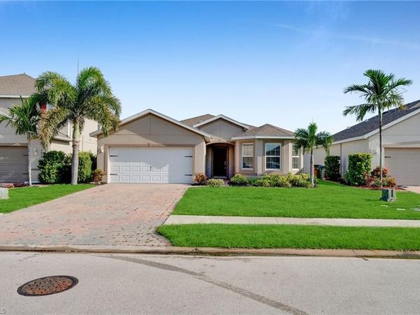 3477 Acapulco CIR , CAPE CORAL, FL 33909