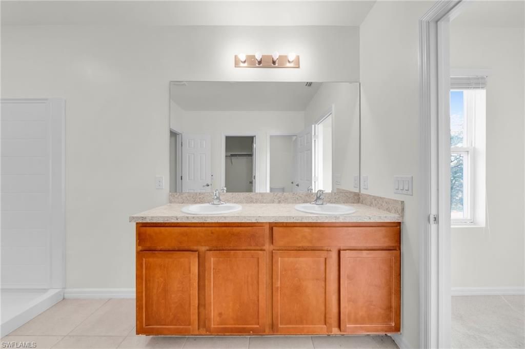3477 Acapulco Cir, Cape Coral, FL 33909 Photo