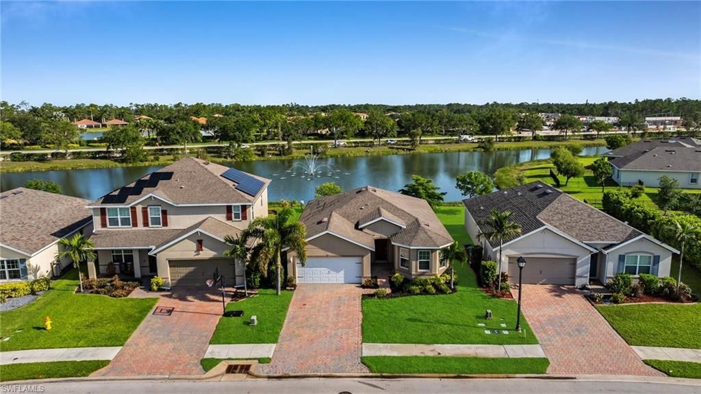 3477 Acapulco Cir, Cape Coral, FL 33909 Photo