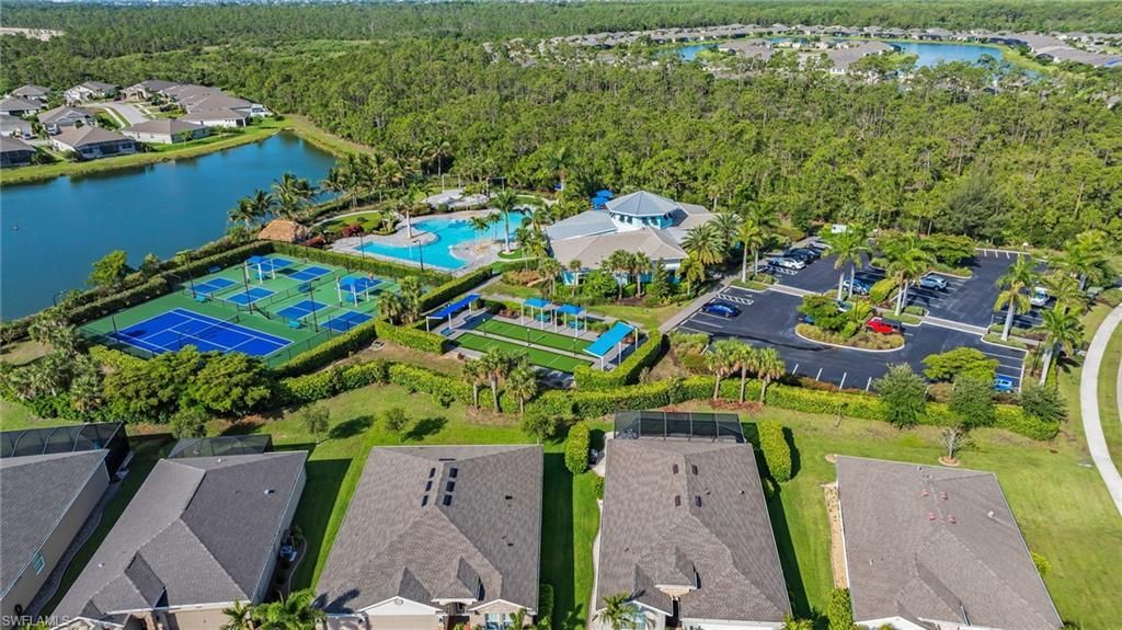 3477 Acapulco Cir, Cape Coral, FL 33909 Photo