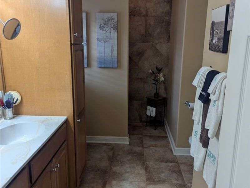 1805 E Western Reserve Road, Unit 68, Youngstown, OH 44514 Photo 14