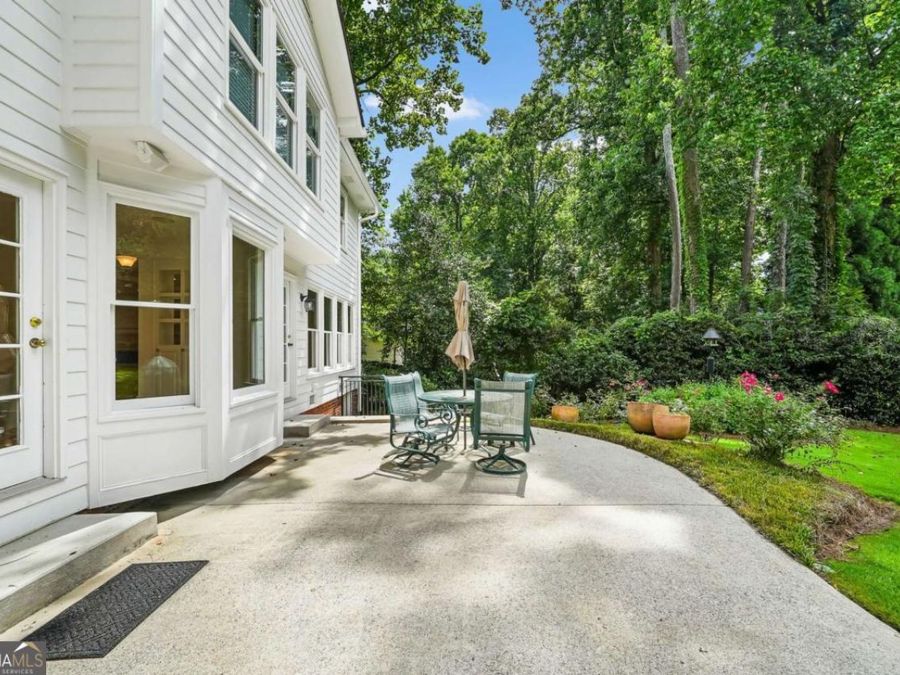 Property Image 37