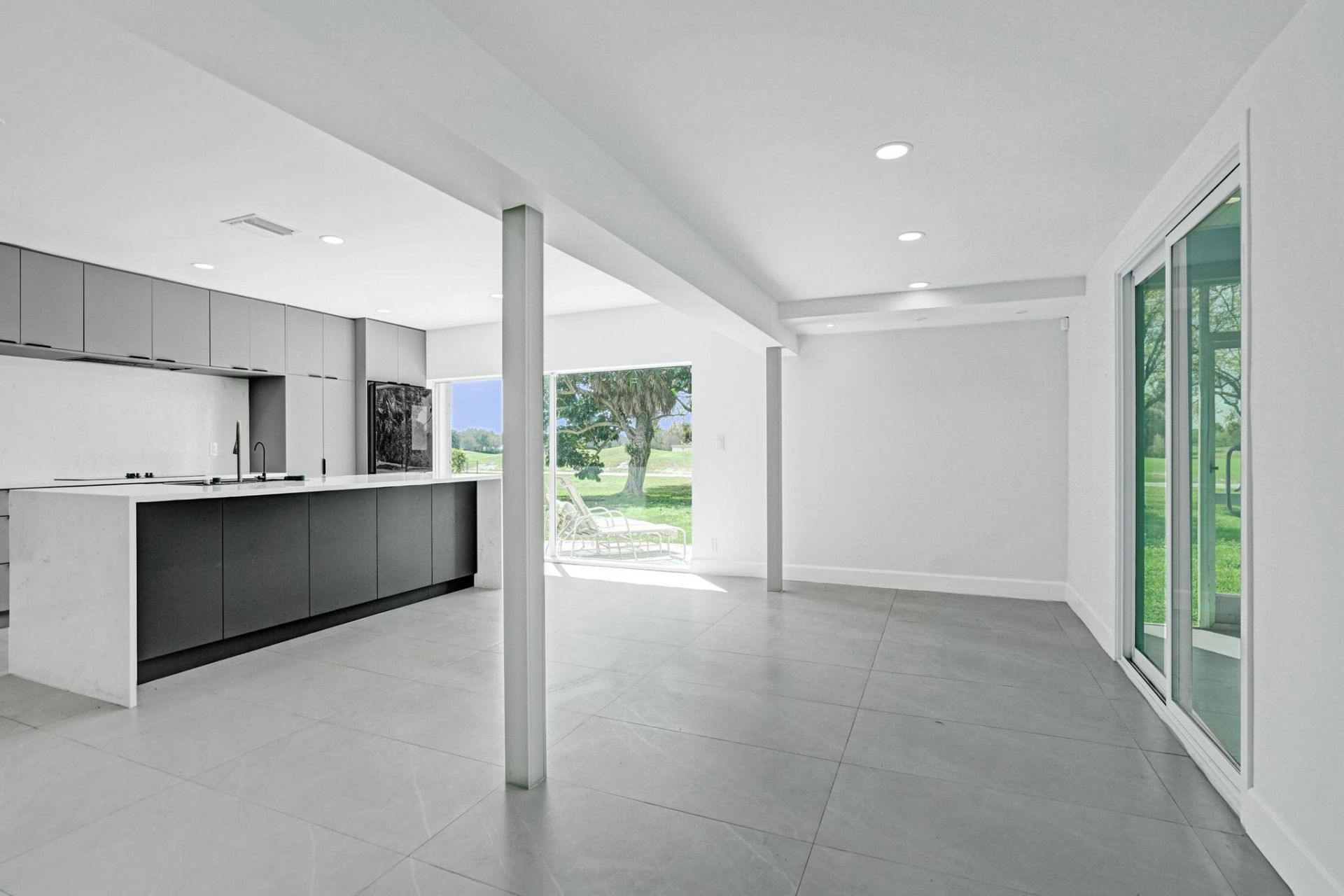 6700 E Tropical Way, Unit 1, Plantation, FL 33317 Photo