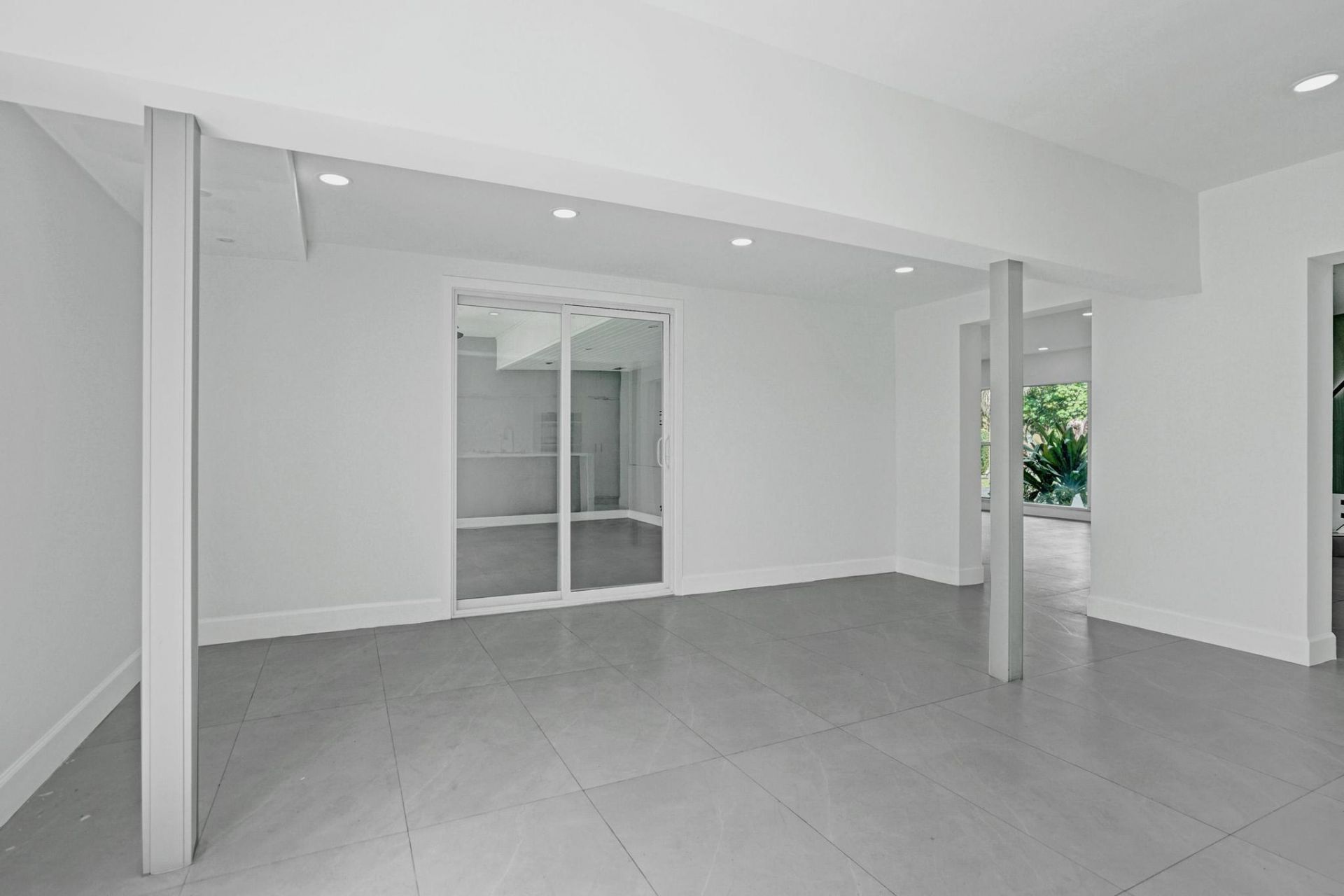 6700 E Tropical Way, Unit 1, Plantation, FL 33317 Photo