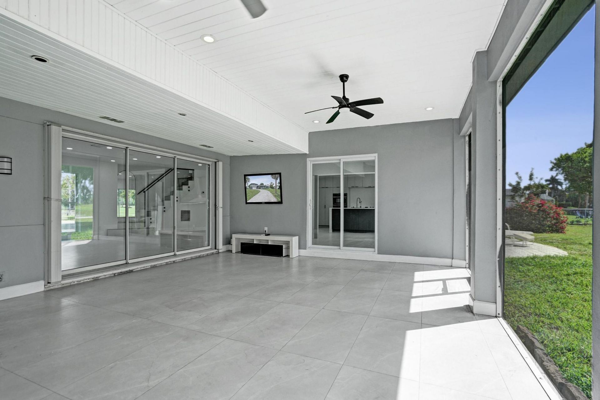 6700 E Tropical Way, Unit 1, Plantation, FL 33317 Photo