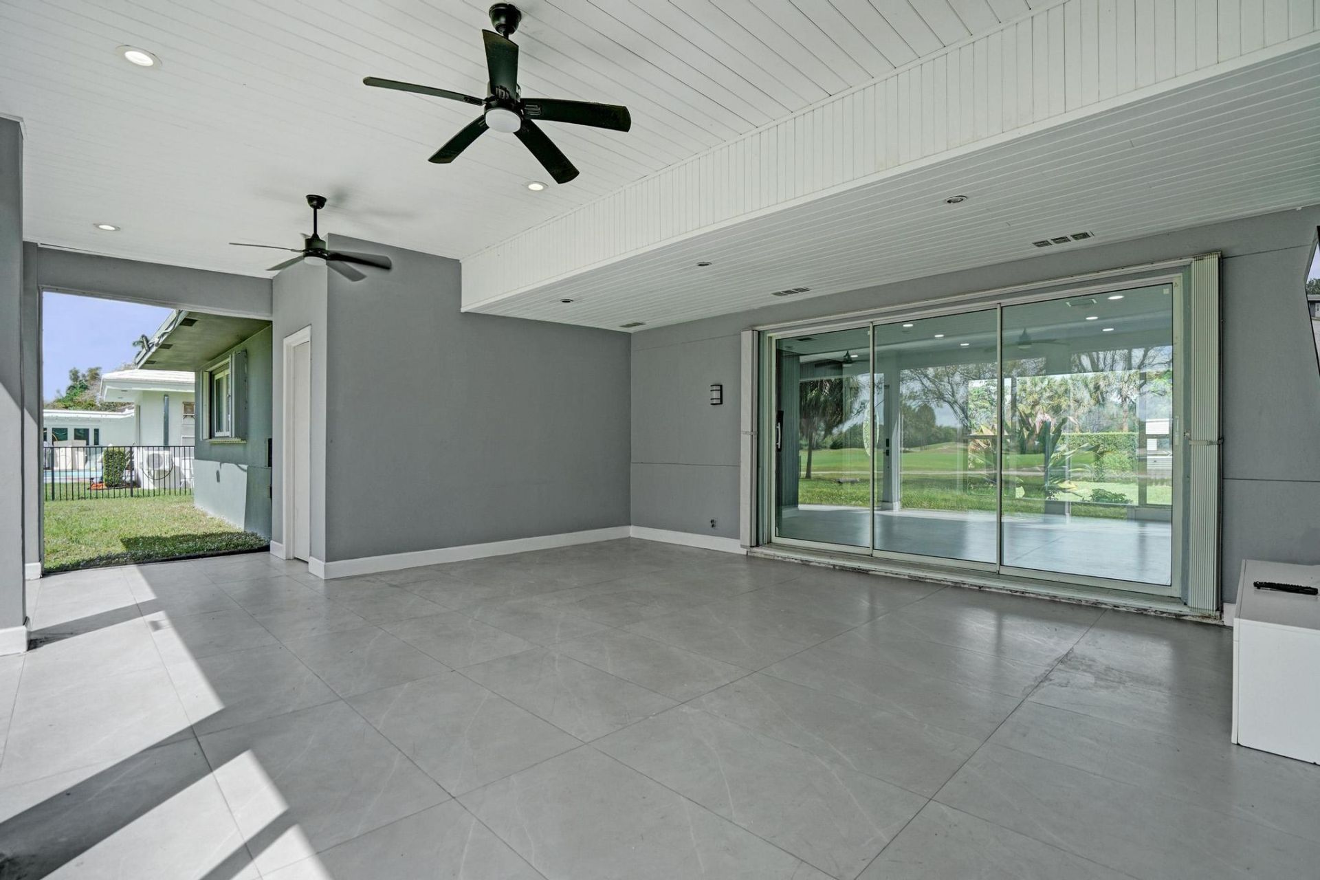 6700 E Tropical Way, Unit 1, Plantation, FL 33317 Photo