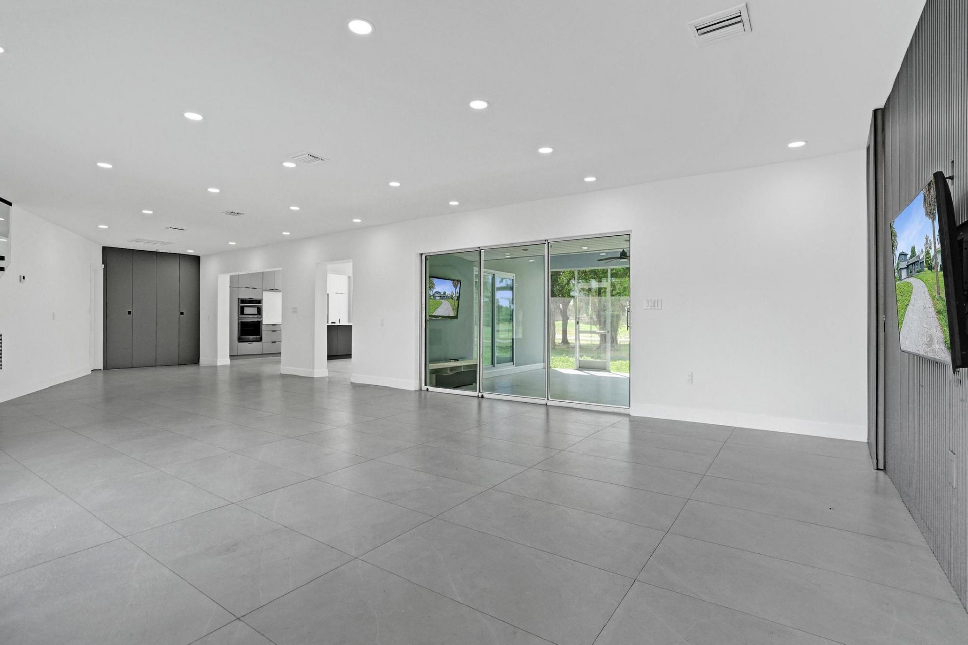 6700 E Tropical Way, Unit 1, Plantation, FL 33317 Photo