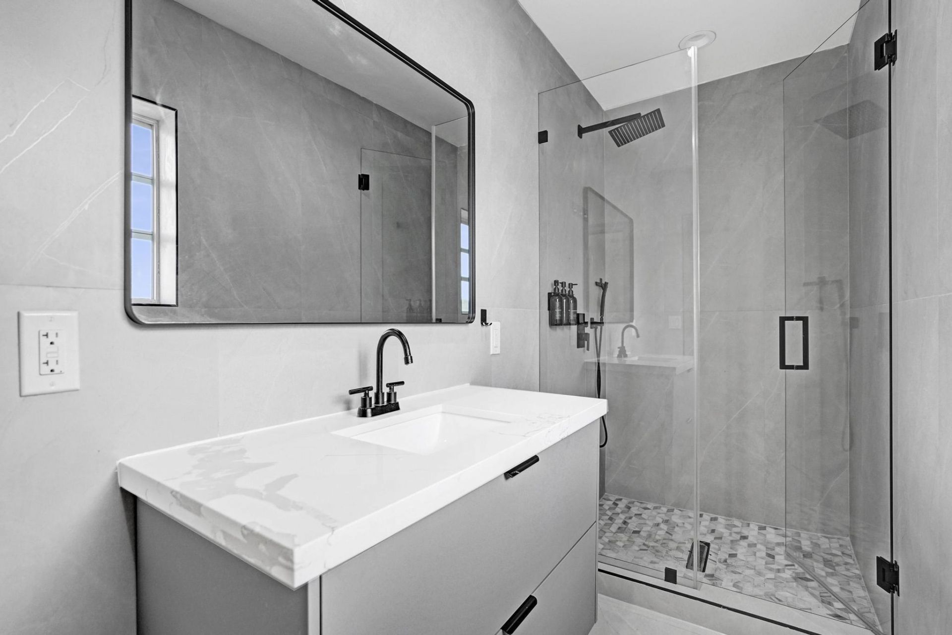 6700 E Tropical Way, Unit 1, Plantation, FL 33317 Photo