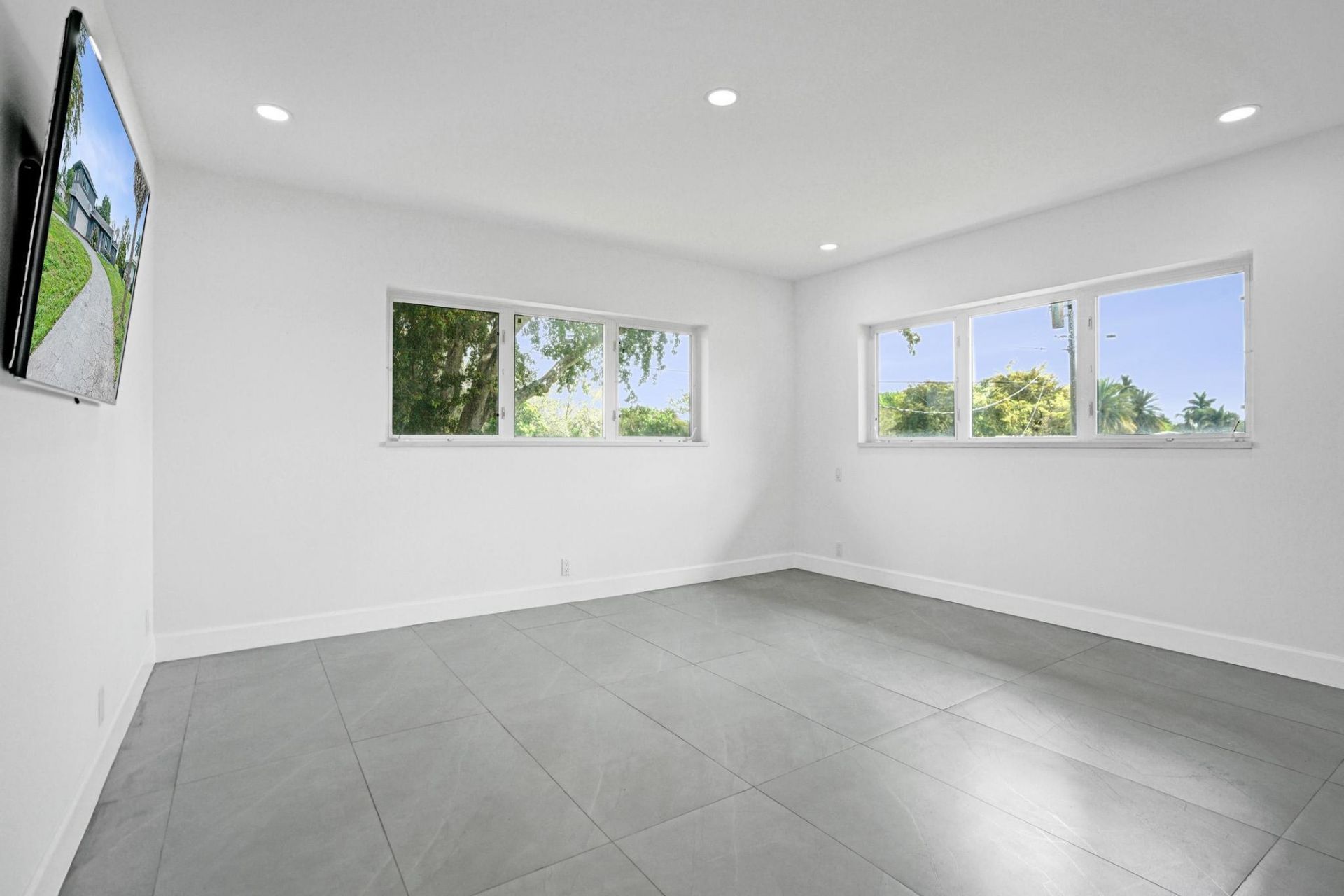 6700 E Tropical Way, Unit 1, Plantation, FL 33317 Photo