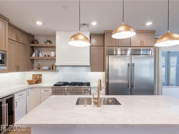 11552 Observation Point Avenue, Las Vegas, NV 89138