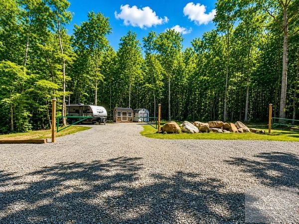 93 Boulder Trail, Pipestem, WV 25979