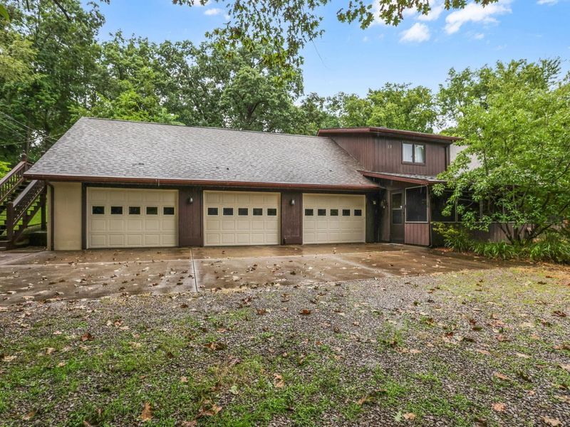 3455 Linn Drive, Zanesville, OH 43701 Photo 4