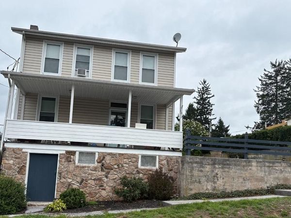 103 W MAIN STREET, HERSHEY, PA 17033