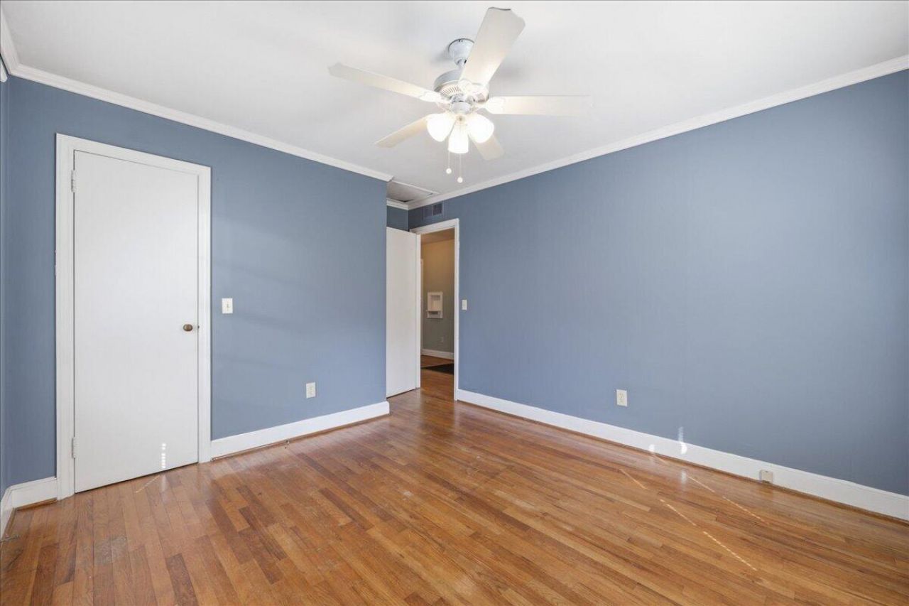 310 Varn Street Photo 17