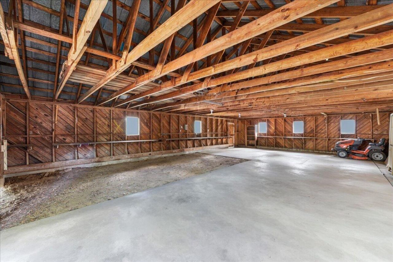 310 Varn Street Photo 23