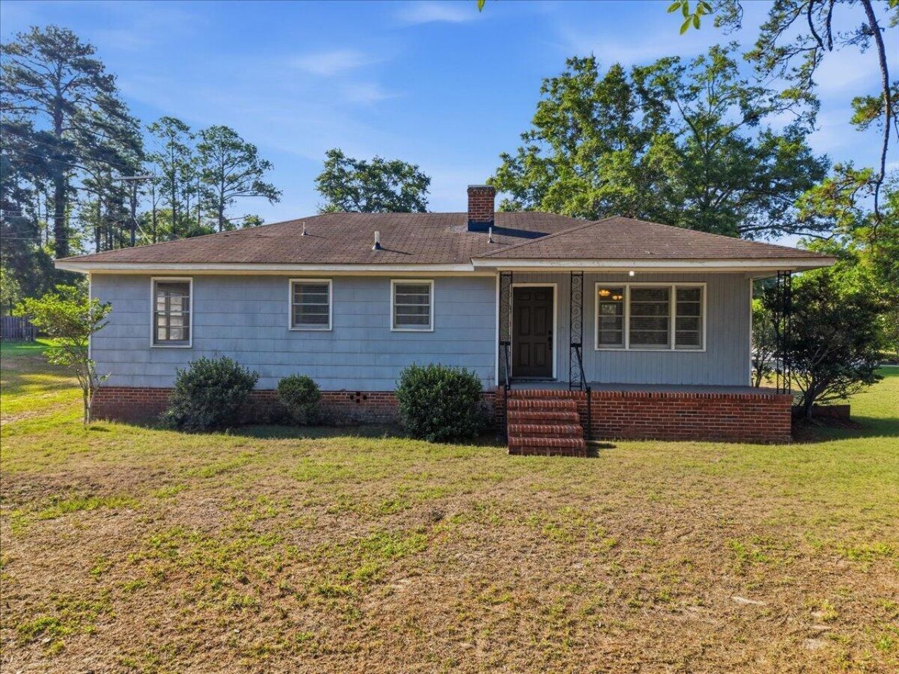 310 Varn Street Photo 4