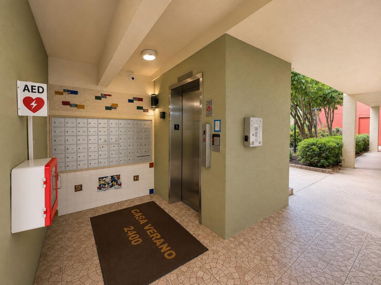 2400 NE 10th Street, Unit 205, Pompano Beach, FL 33062 Photo
