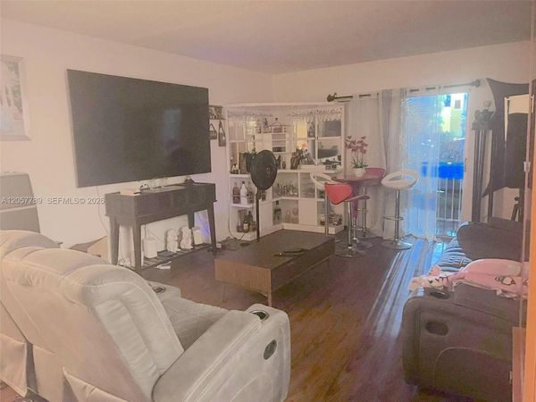 18101 NW 68th Ave , Unit D101, Hialeah, FL 33015