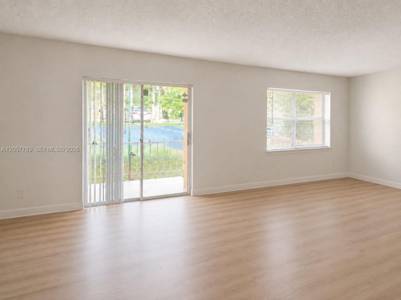 18101 NW 68th Ave, Unit D101, Hialeah, FL 33015 Photo