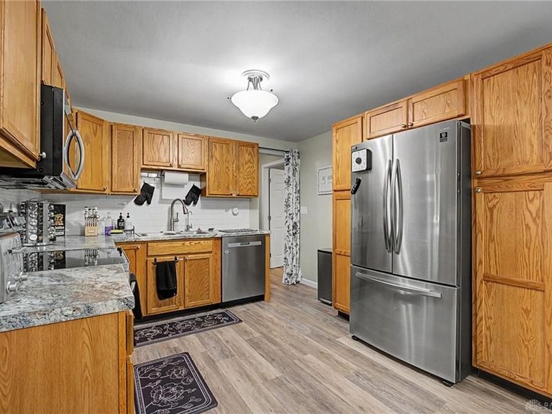 5243 Wakefield Drive, Fairborn, OH 45324 Photo 13