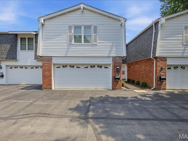 2174 Bantry Court, Chesterfield, MO 63017