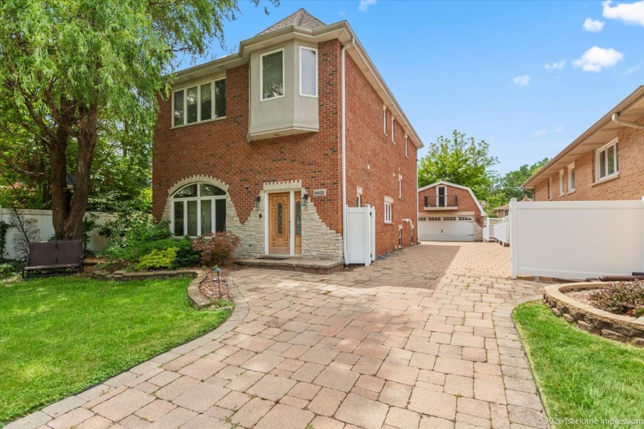 9832 Rutherford Avenue , Oak Lawn, IL 60453