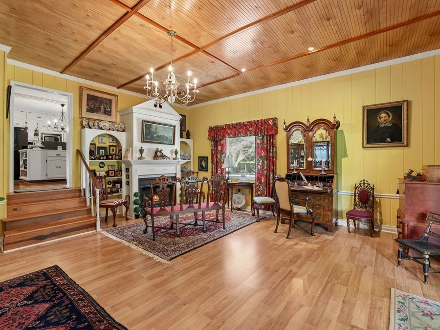 Property Image 6