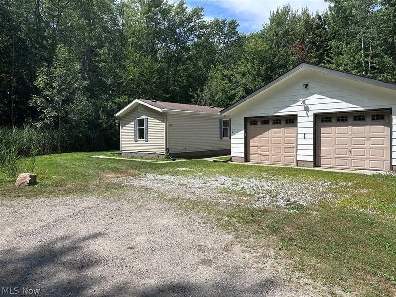 4871 Edwards Drive, Geneva, OH 44041 Photo 2