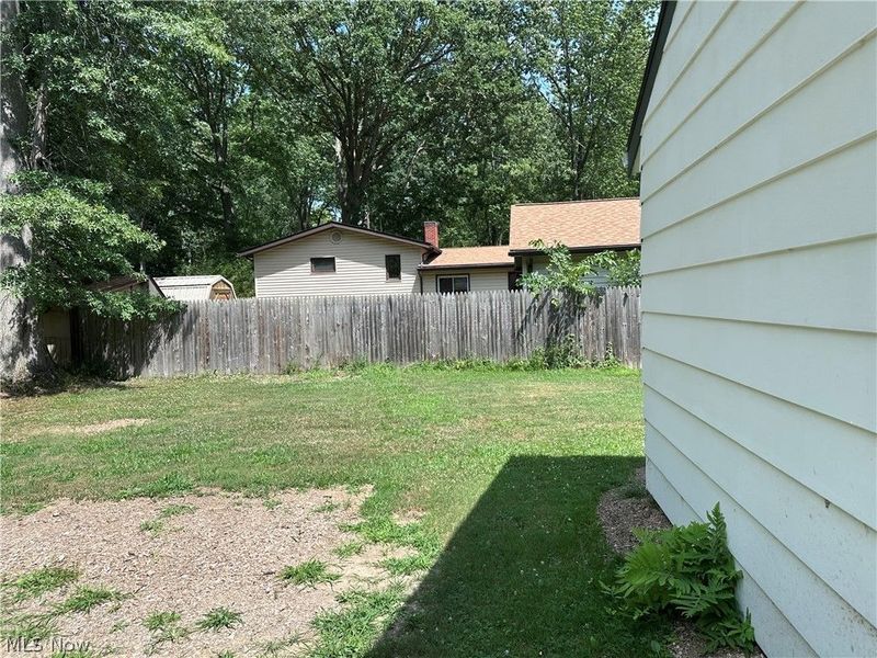 4871 Edwards Drive, Geneva, OH 44041 Photo 4
