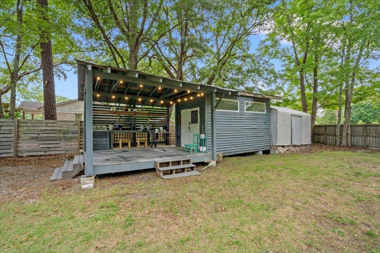 1823 Pineland Drive Photo 49