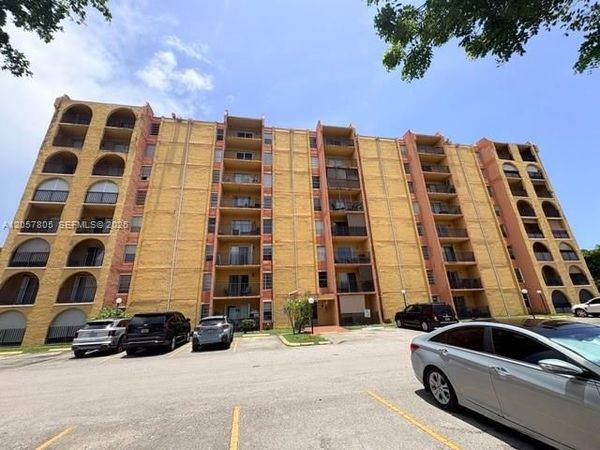 4717 NW 7th St , Unit 306-10, Miami, FL 33126