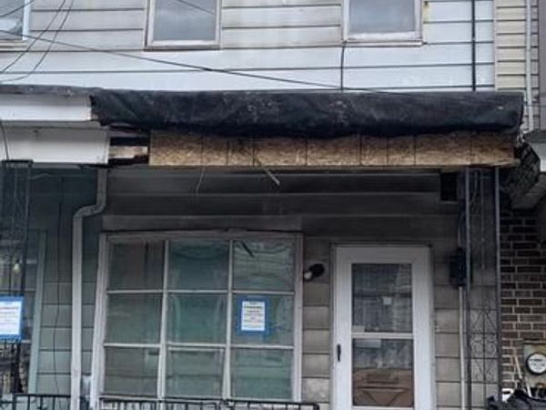 130 W MAHANOY STREET , MAHANOY CITY, PA 17948