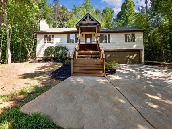3930 Pine Tree Lane , Gainesville, GA 30501