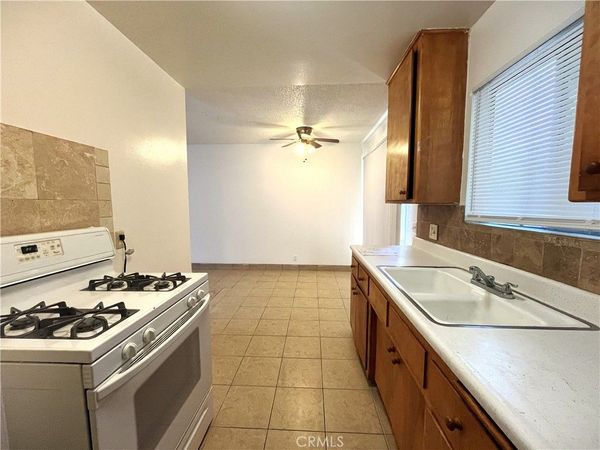 1955 E Devonshire Avenue, Unit 1, Hemet, CA 92544