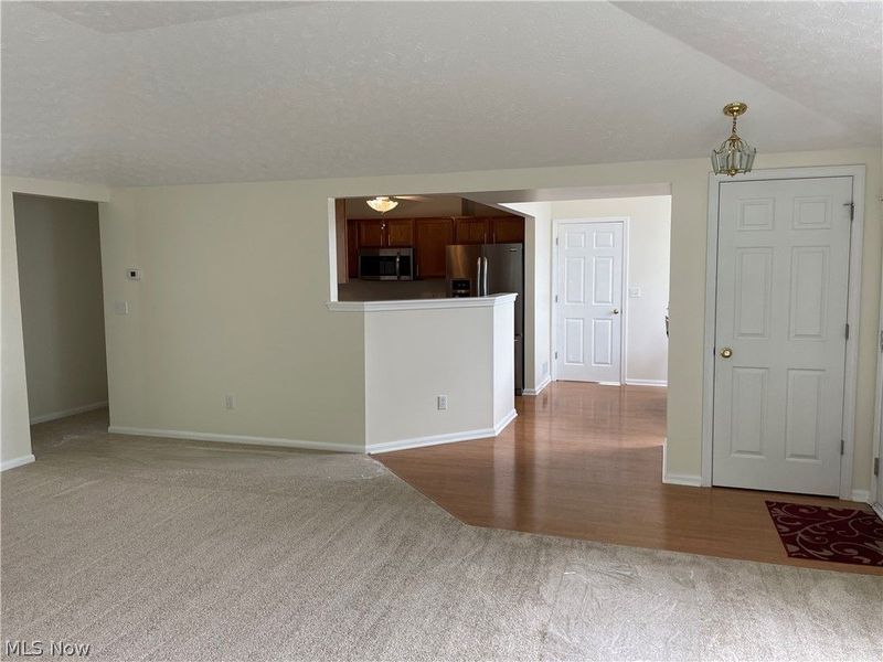 18511 Woodhaven Drive, Strongsville, OH 44149 Photo 6