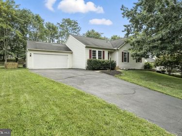 9571 BASILWOOD DRIVE , MANASSAS, VA 20110