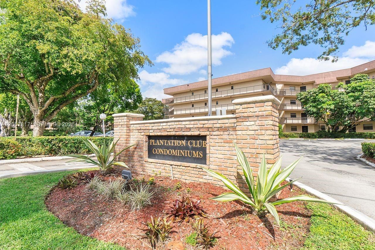 6655 W Broward Blvd , Unit 200, Plantation, FL 33317 Photo