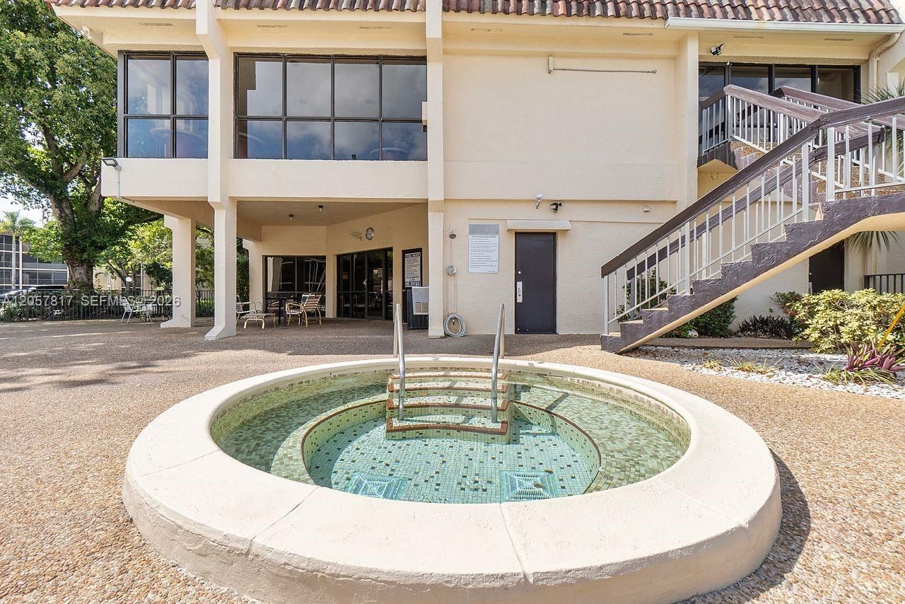 6655 W Broward Blvd , Unit 200, Plantation, FL 33317 Photo