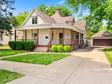 1309 MARKET Street, Pekin, IL 61554