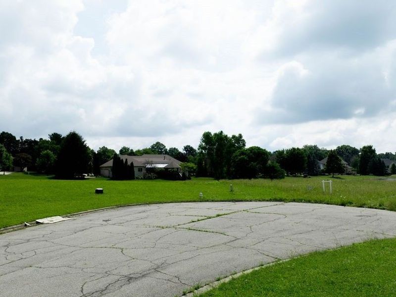 1485 Royalwood Ct. Court, Mansfield, OH 44906 Photo 18