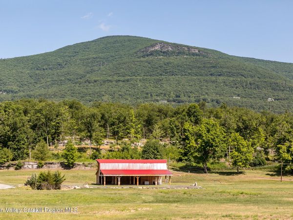 74 Goat Hill Road, Saugerties, NY 12477