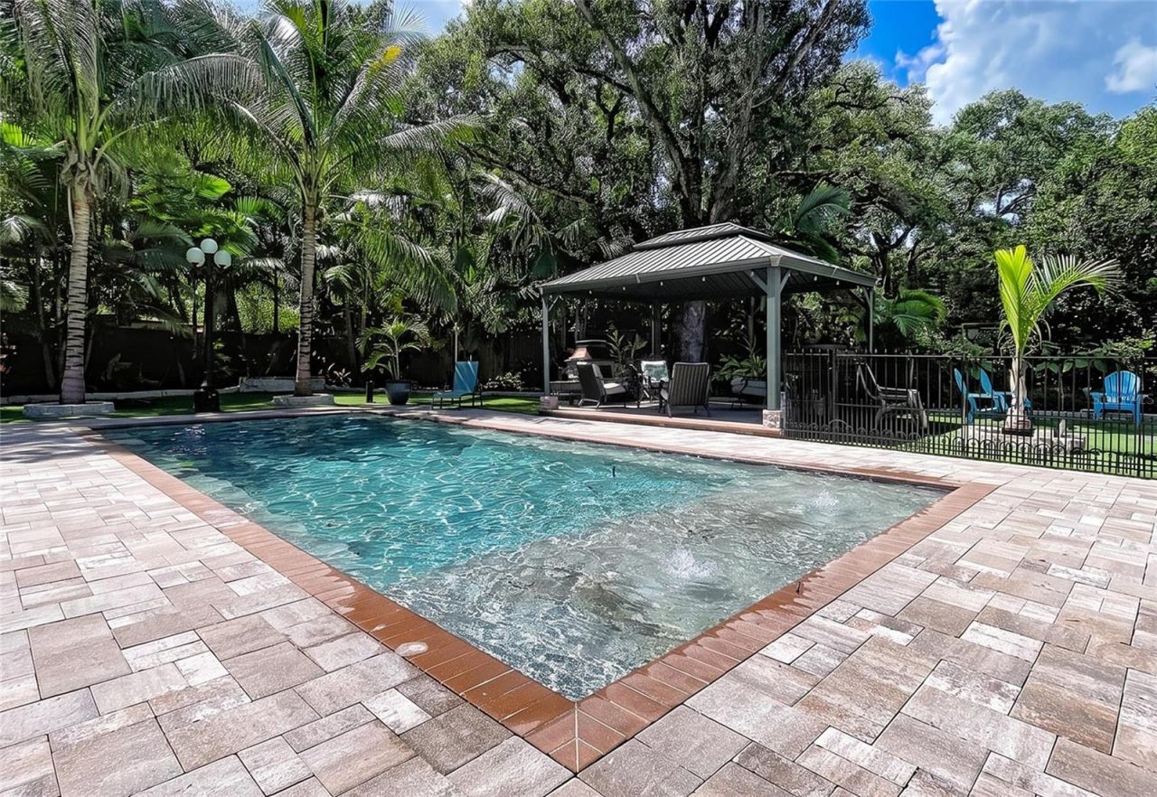 1653 Sunnybrook Lane, Clearwater, FL 33764 Photo