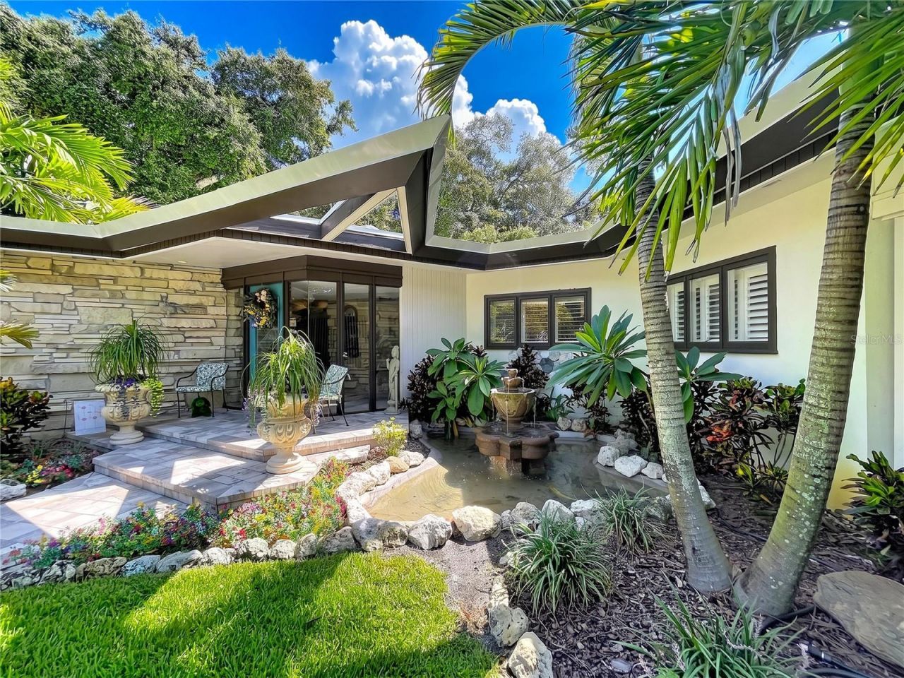 1653 Sunnybrook Lane, Clearwater, FL 33764 Photo