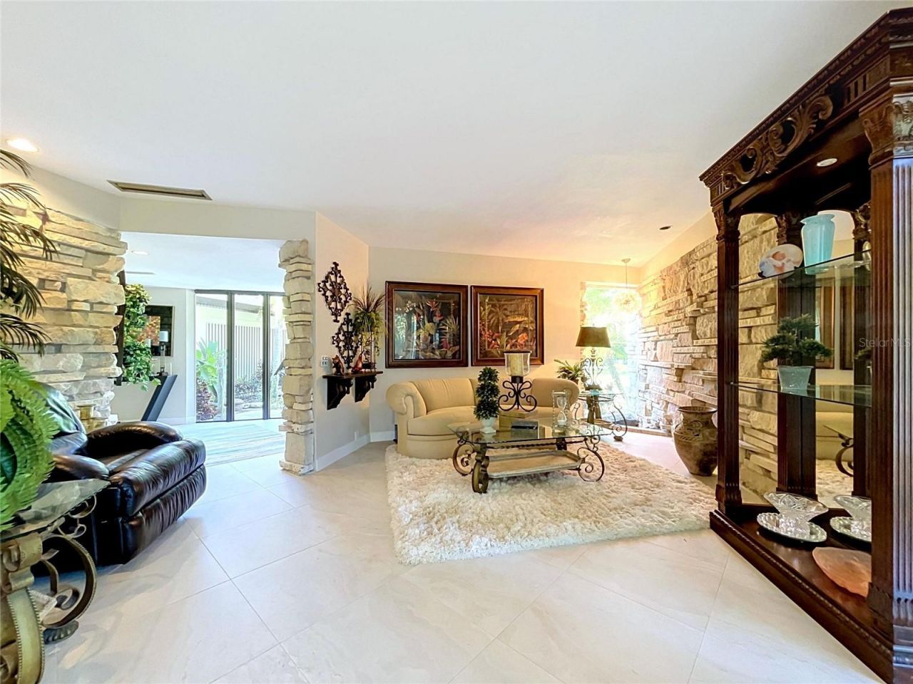 1653 Sunnybrook Lane, Clearwater, FL 33764 Photo